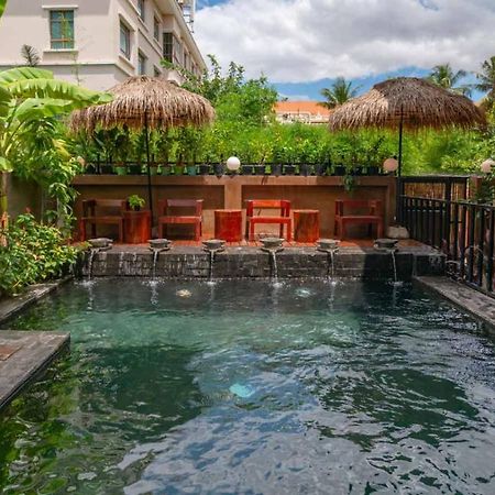 Mango Kesararam Hotel Siem Reap Bagian luar foto