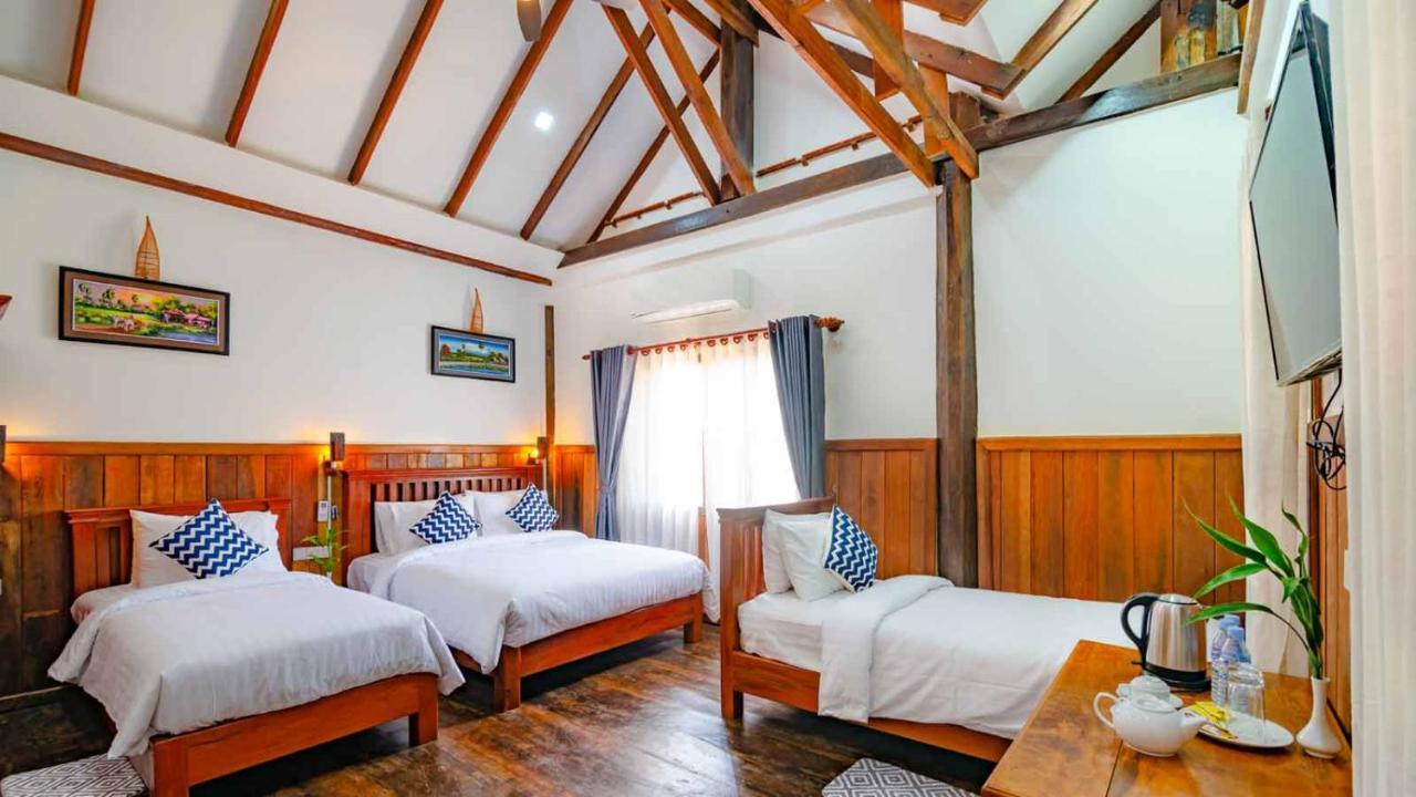 Mango Kesararam Hotel Siem Reap Bagian luar foto