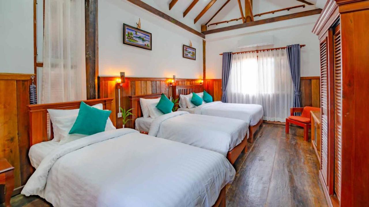 Mango Kesararam Hotel Siem Reap Bagian luar foto
