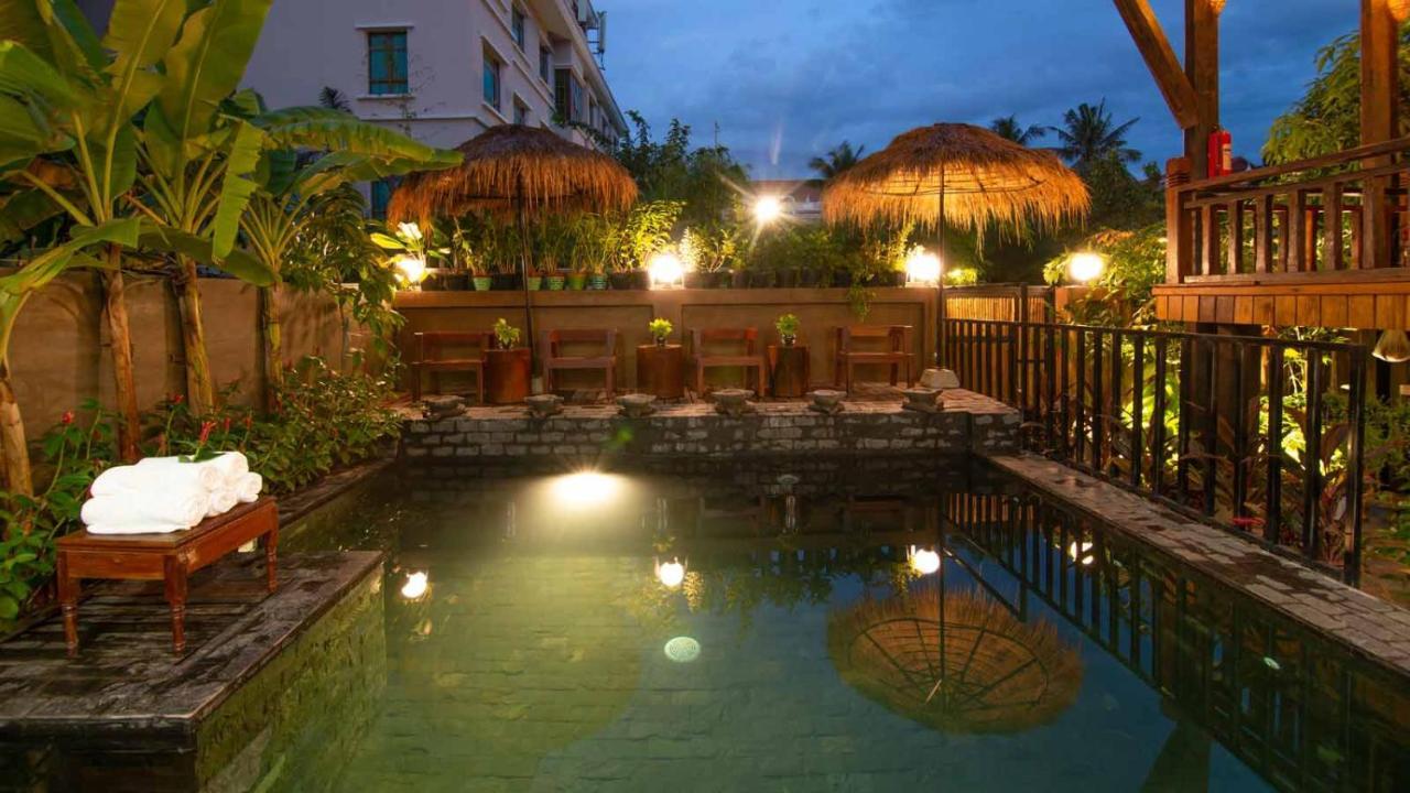 Mango Kesararam Hotel Siem Reap Bagian luar foto